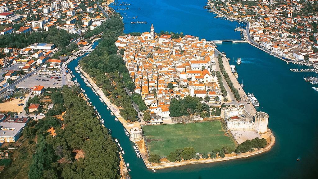 Lavanda Residence With Heated Pool Trogir Split Donji Okrug  Buitenkant foto