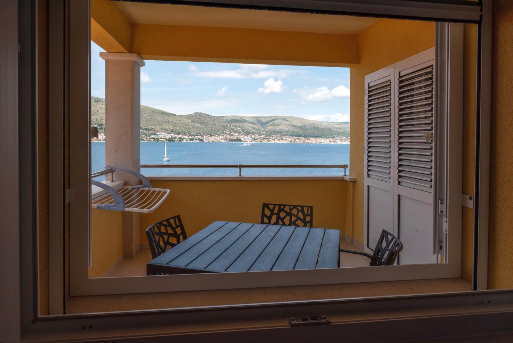 Lavanda Residence With Heated Pool Trogir Split Donji Okrug  Buitenkant foto
