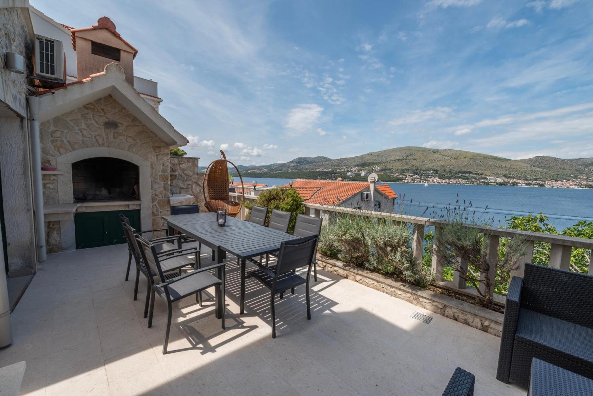 Lavanda Residence With Heated Pool Trogir Split Donji Okrug  Buitenkant foto