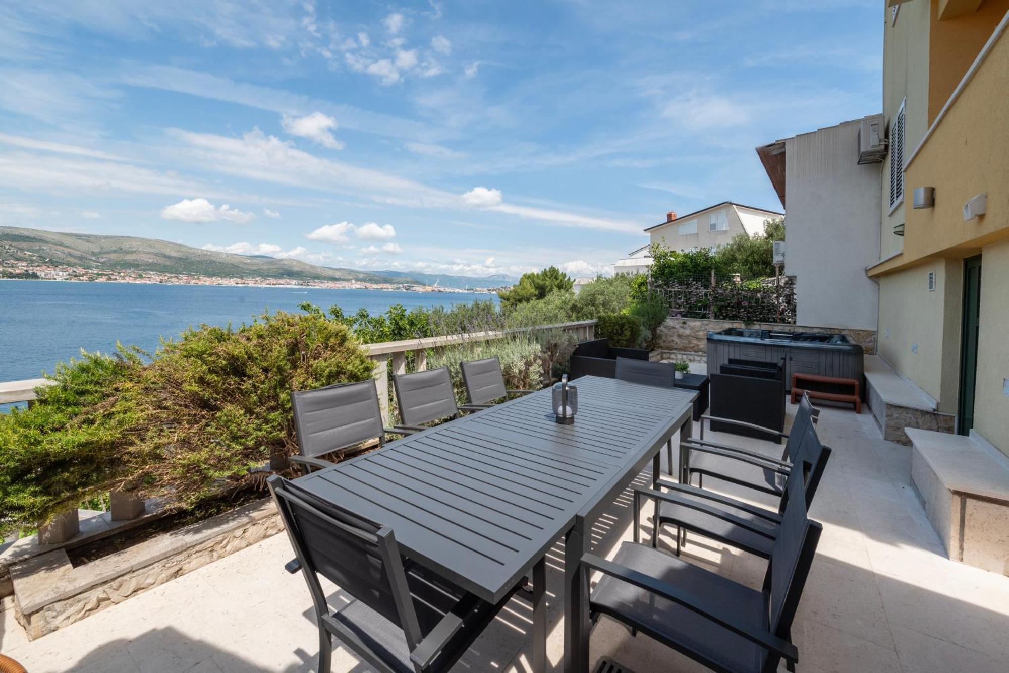 Lavanda Residence With Heated Pool Trogir Split Donji Okrug  Buitenkant foto