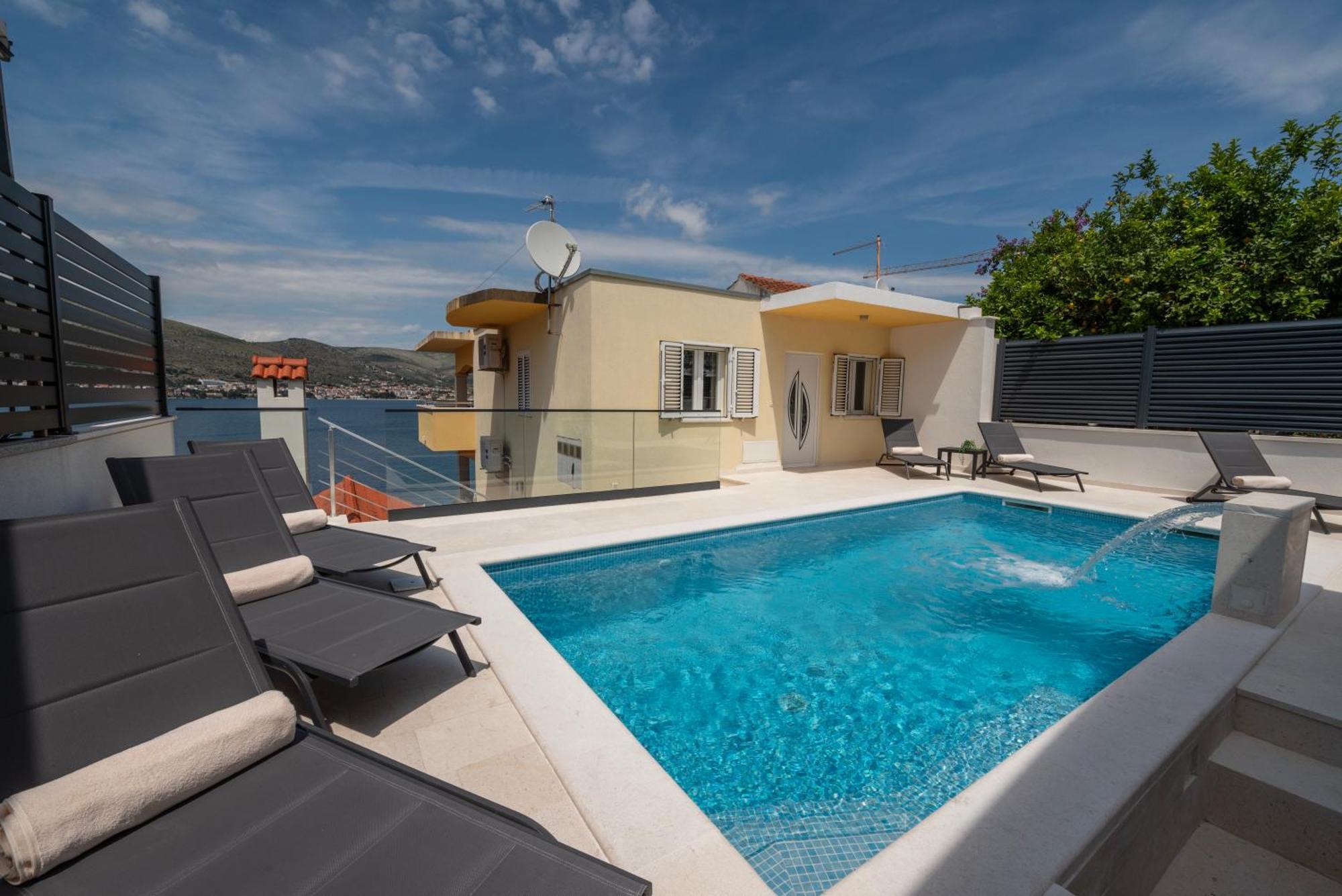 Lavanda Residence With Heated Pool Trogir Split Donji Okrug  Buitenkant foto