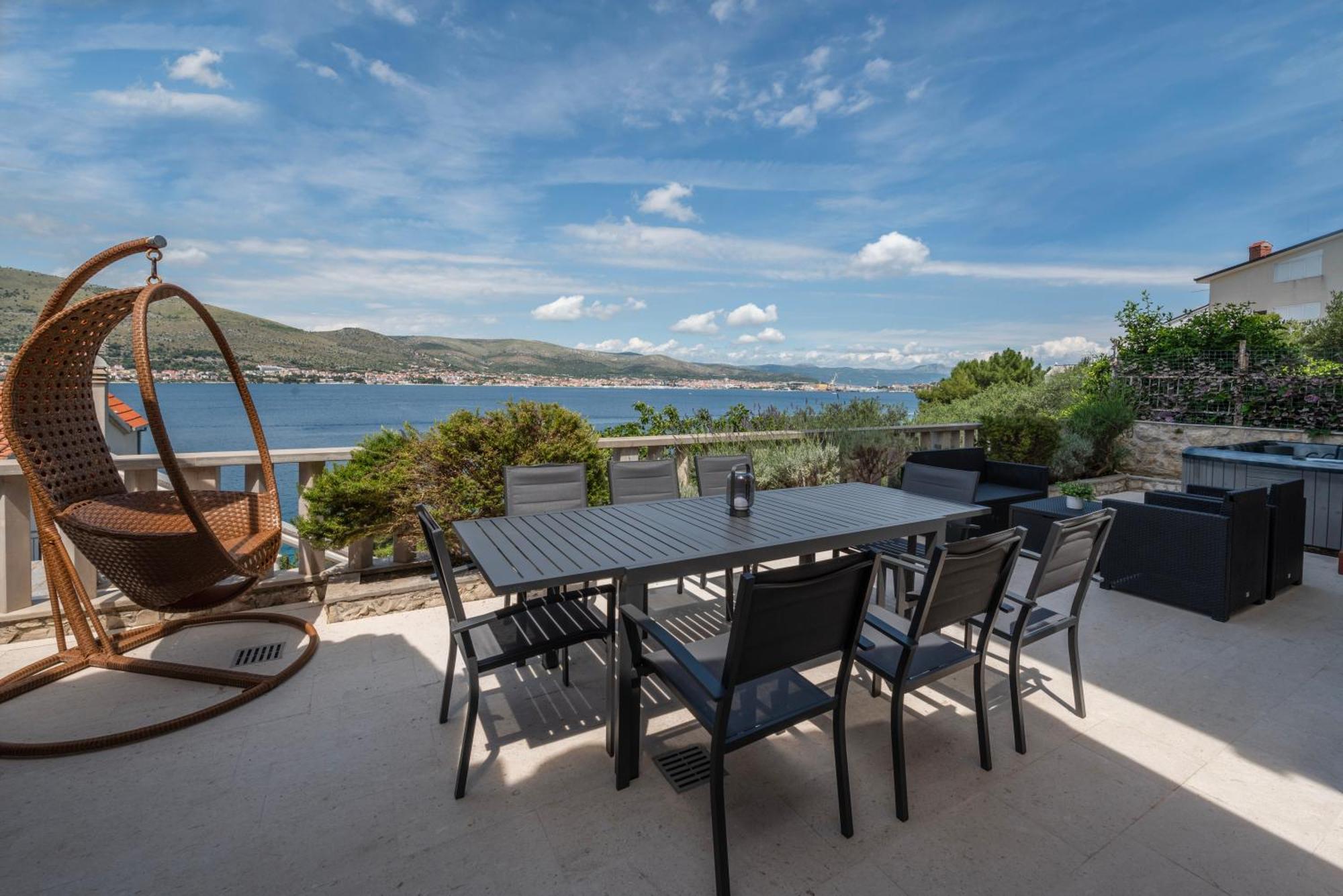 Lavanda Residence With Heated Pool Trogir Split Donji Okrug  Buitenkant foto