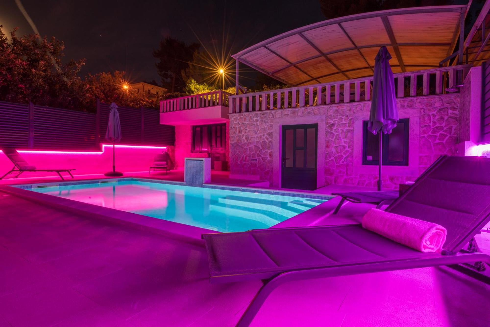 Lavanda Residence With Heated Pool Trogir Split Donji Okrug  Buitenkant foto